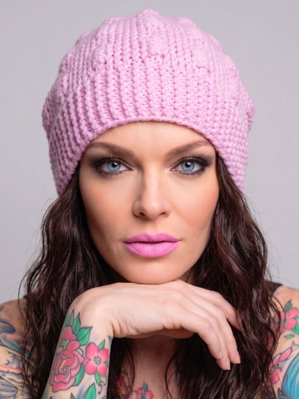 Sugar Thrillz ✦ Baby Pink Knit Pom Pom Beanie ✦ Soft Winter Hat Lightweight Warm